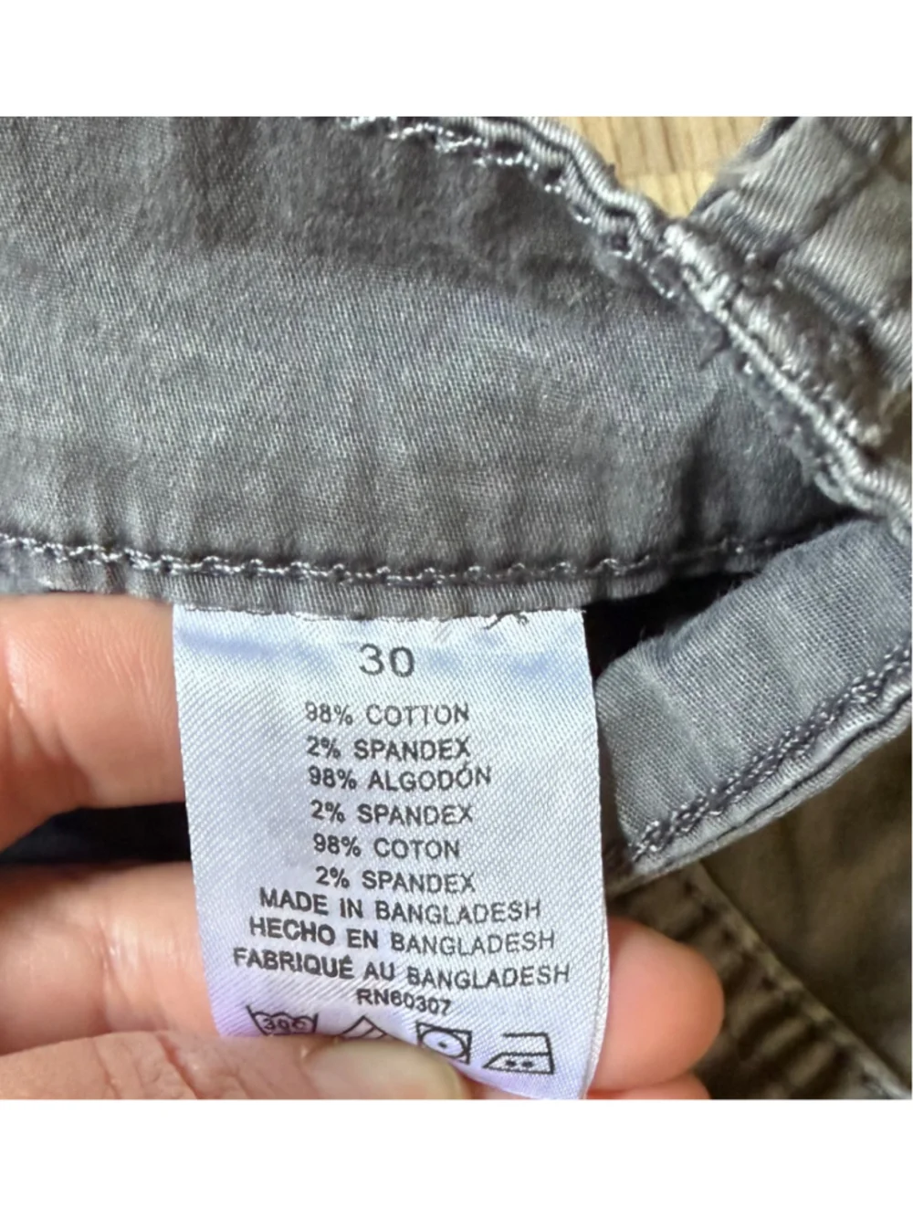 Men's Unionbay Cargo Shorts Size 30 Grey